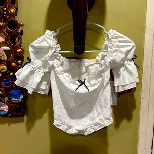 White off shoulder fitted blouse